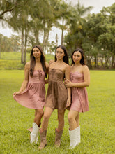 Load image into Gallery viewer, Dresses
